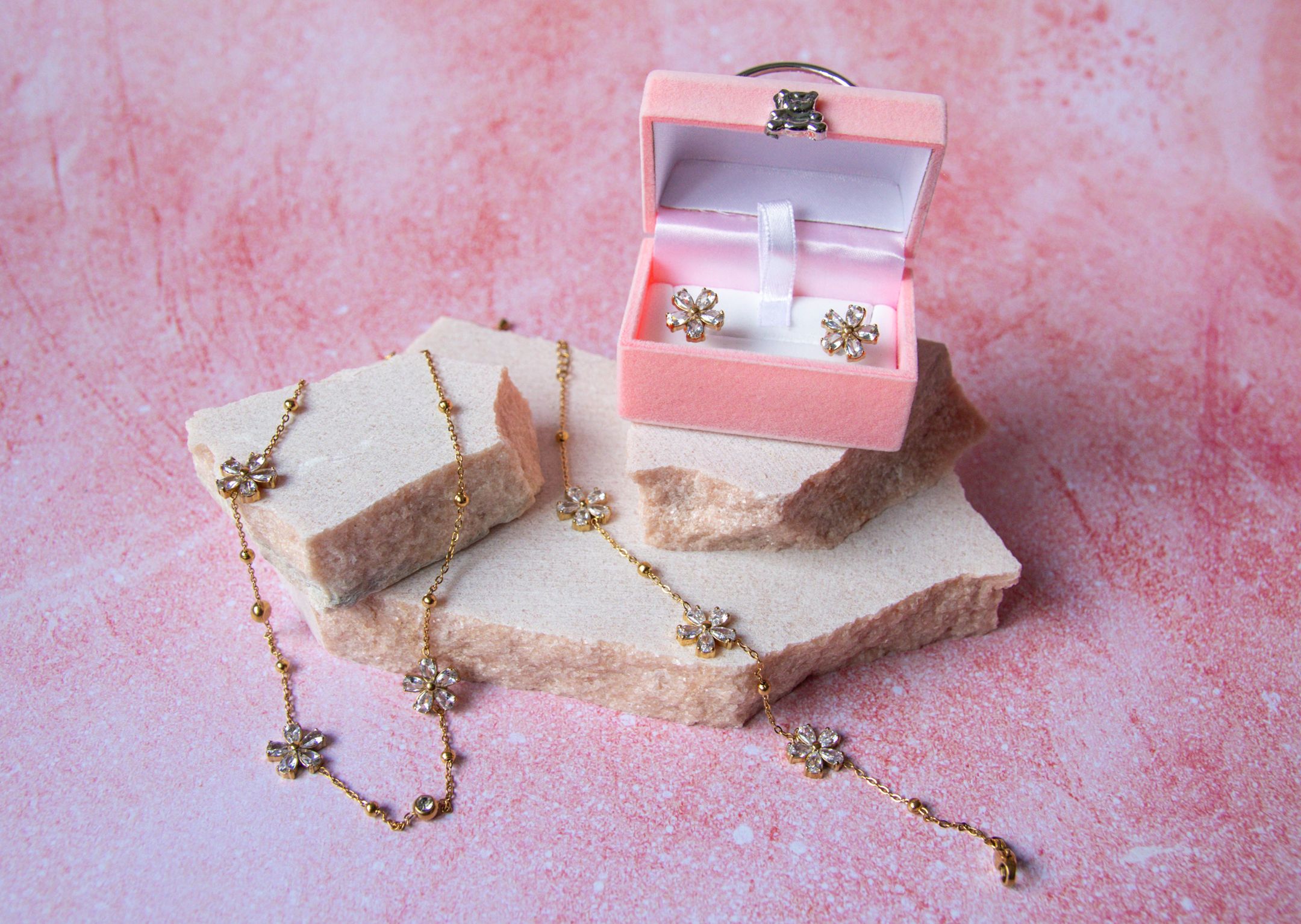 Collier, Bracelet et Boucles d'Oreilles