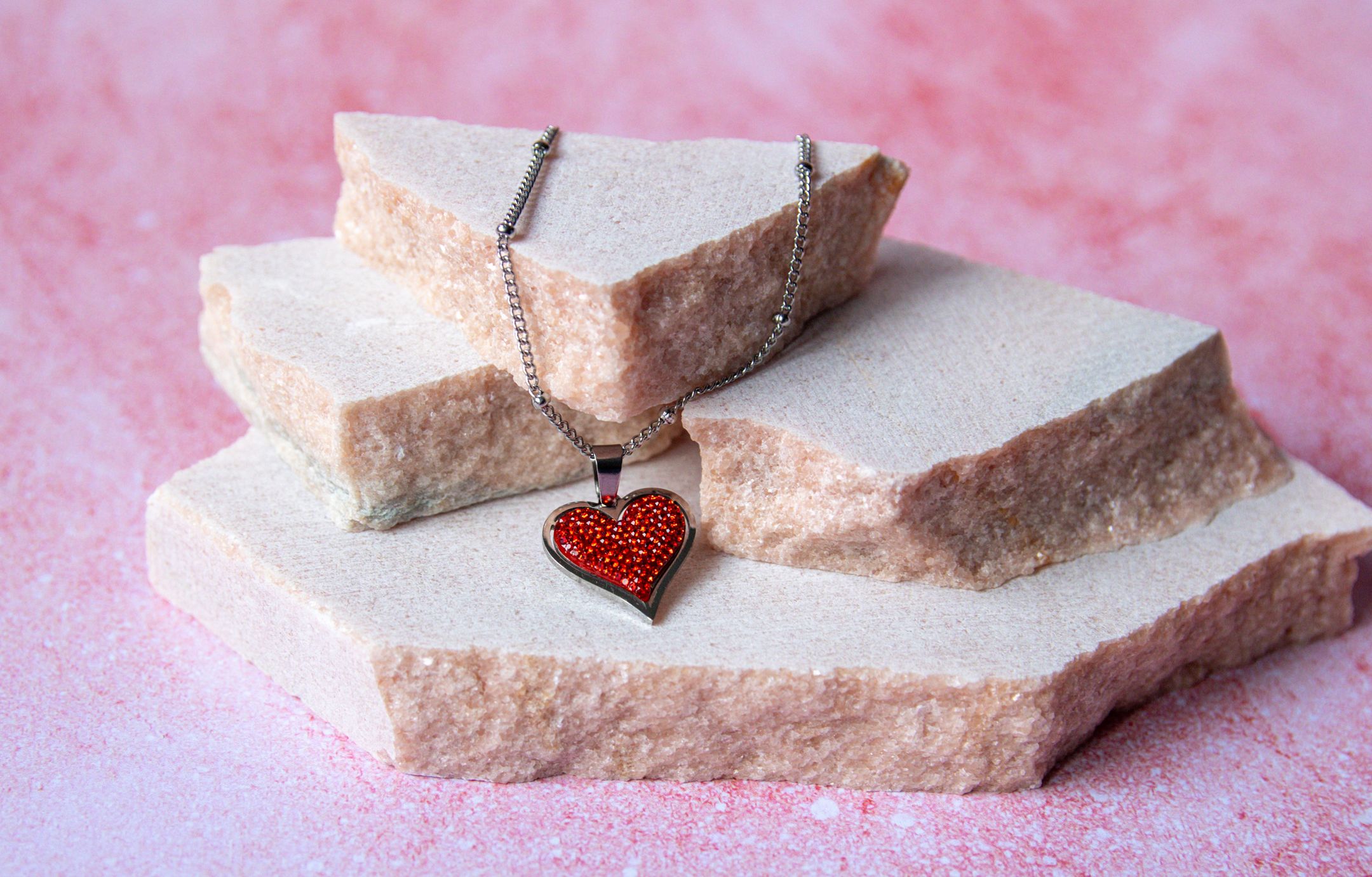 Collier Coeur Rouge Noir