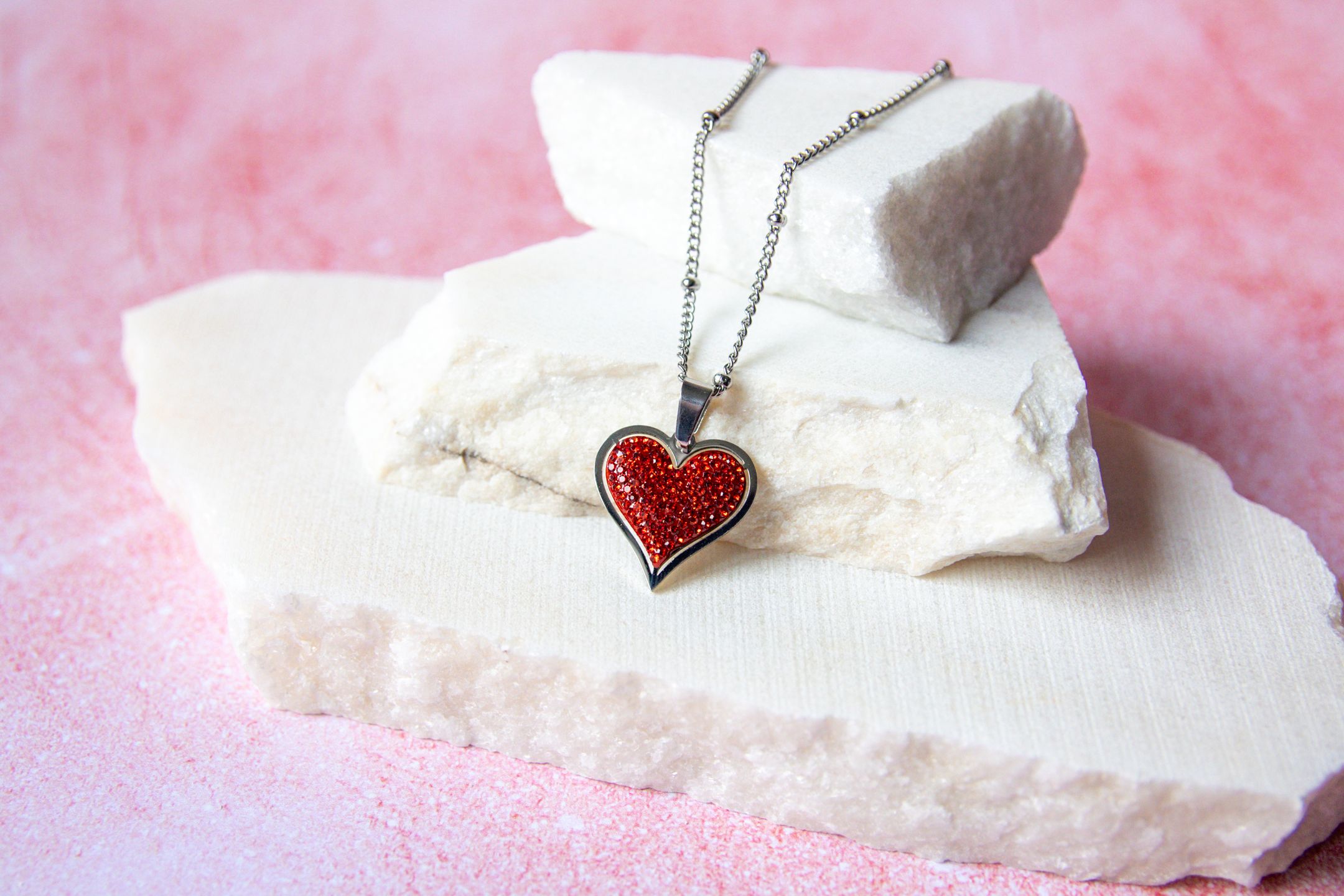 Collier Coeur Rouge Noir