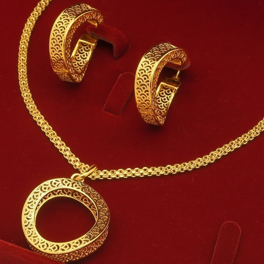Collier et boucles d'oreilles géométriques
