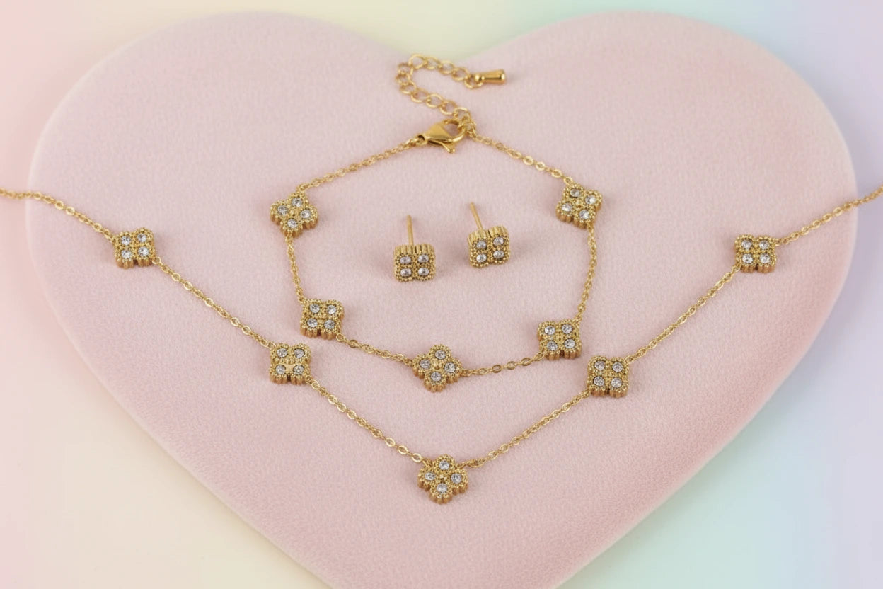 Collier, Bracelet et Boucles d'Oreilles